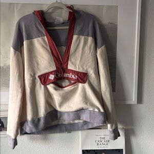 Columbia Red and Cream Pullover Hoodie